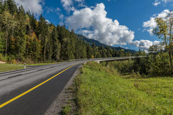 Route dans les Alpes maritimes italiennes